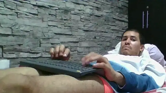 Sexylatin64 online show from 18, 5, 2026