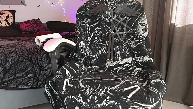 Devil s bride online show from 19, 6, 2026