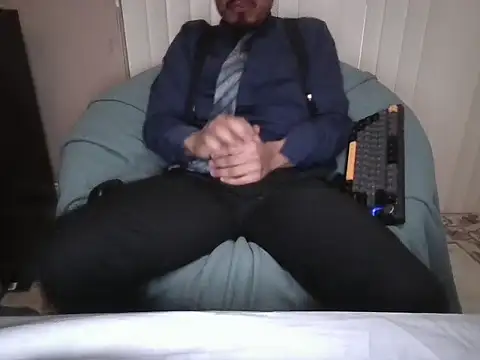 Snapshot of Slutpupdmv chatting on 15, 3, 2026 Slutpupdmv online show from 15, 3, 2026