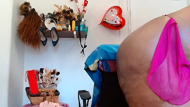 xTALLSEXYBUMx online show from 15, 6, 2026