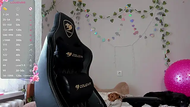 KrisTyBooBsin online show from 17, 6, 2026