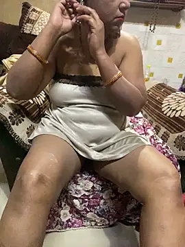 Tameesh sexy mistress online show from 10, 5, 2026