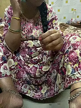 Tameesh sexy mistress online show from 15, 6, 2026