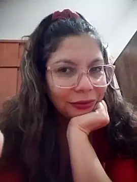 Carliina Soussa online show from 5, 6, 2026