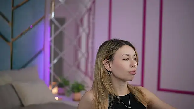 MayaRayy online show from 20, 6, 2026