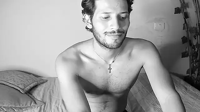 Nicholasrodrii online show from 12, 6, 2026
