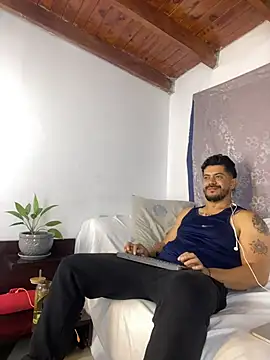 AndresSmith   online show from 20, 6, 2026