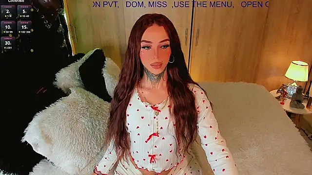 CALLME GODDESS  online show from 17, 6, 2026