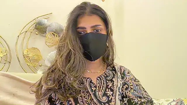 MaYaa  11 online show from 17, 6, 2026