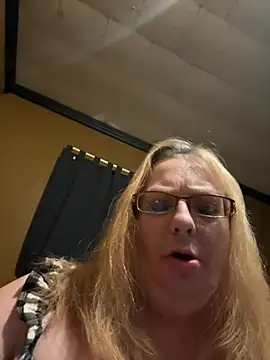 CherishWilliams online show from 4, 5, 2026