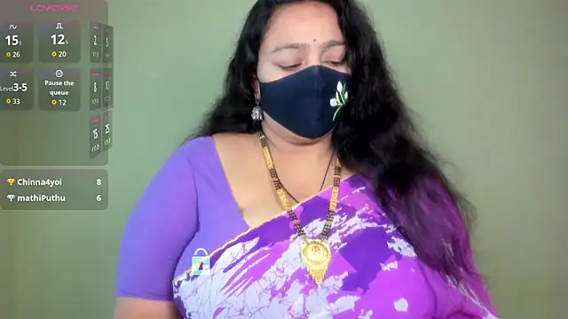 neelu-hoty online show from 17, 6, 2026