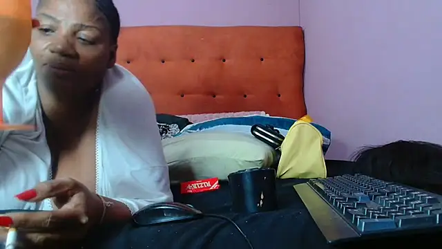 tinagiant online show from 18, 6, 2026