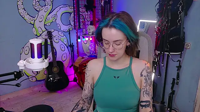 Cumpotik Eve online show from 12, 6, 2026
