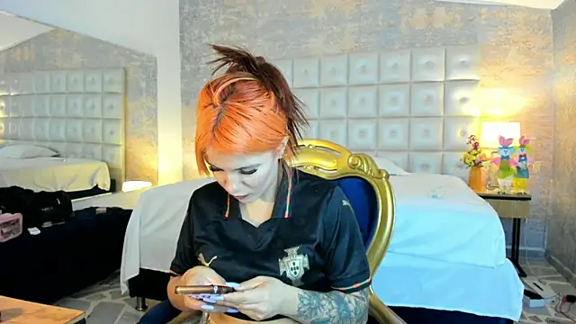 MelaniieRoux online show from 8, 6, 2026