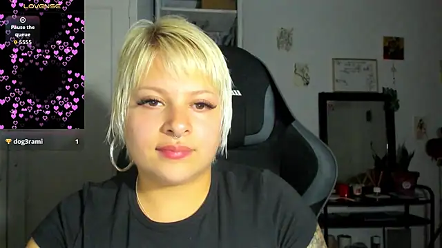 Snapshot of sammymoon chatting on 29, 6, 2026 sammymoon online show from 29, 6, 2026
