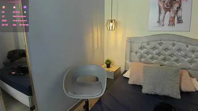 escarleth   online show from 11, 6, 2026