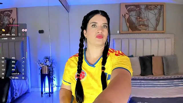 LenaRuiz  online show from 23, 6, 2026