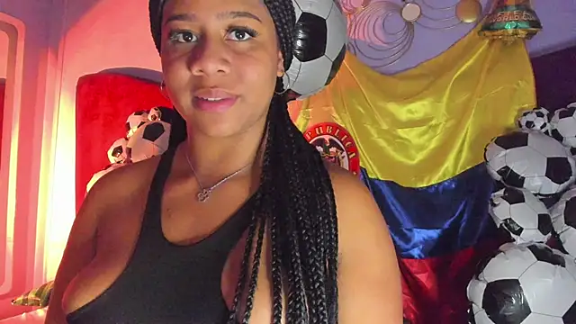 Sofi Fox  online show from 18, 6, 2026