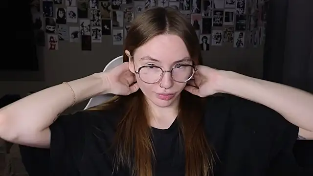 littlevildevil online show from 26, 6, 2026
