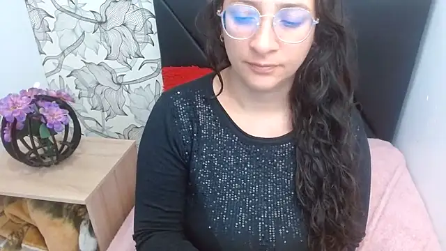 sarax ximena online show from 11, 6, 2026
