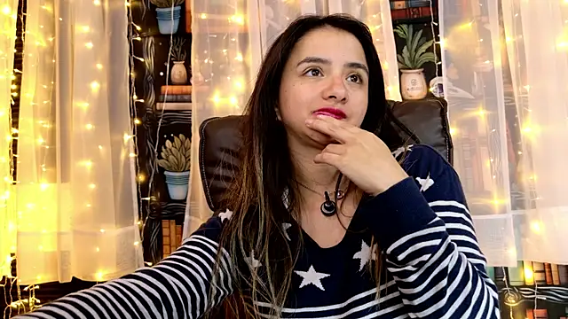 julietta   jackson online show from 14, 6, 2026