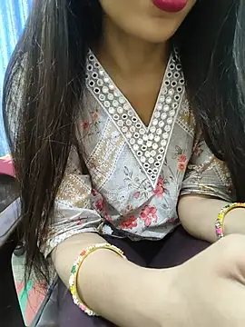 Snapshot of priya_sharma02 chatting on 30, 5, 2026 priya sharma02 online show from 30, 5, 2026