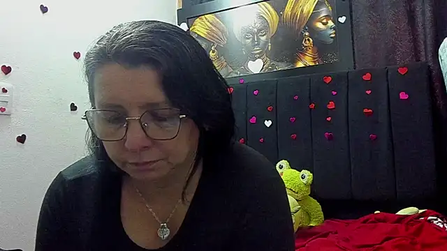 Evaaross 2345 online show from 20, 6, 2026