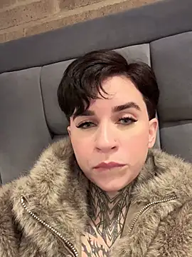 AliceShazaham  online show from 19, 6, 2026