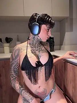 AliceShazaham  online show from 21, 6, 2026