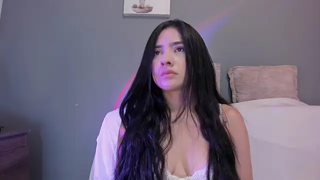 adara johnson   online show from 13, 6, 2026