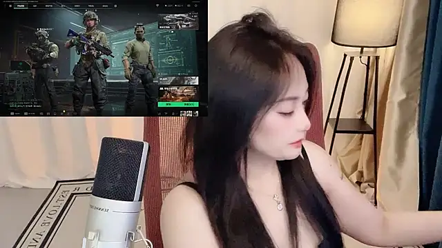 Daisy-77 online show from 4, 6, 2026