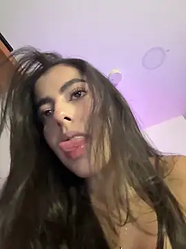 Snapshot of DakotaShelby chatting on 8, 5, 2026 DakotaShelby online show from 8, 5, 2026