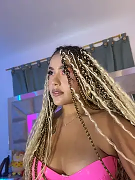 cassyskyle online show from 12, 4, 2026