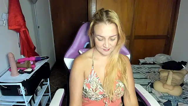 karen mature69 online show from 19, 6, 2026