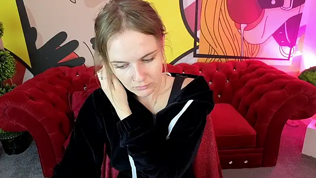 MaribelRiverr  online show from 14, 6, 2026