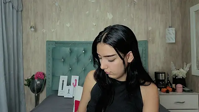 Marcelaa fox online show from 10, 6, 2026
