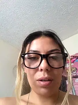 Sweel Leyva18 online show from 27, 6, 2026