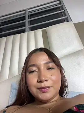 queen angelique online show from 7, 6, 2026