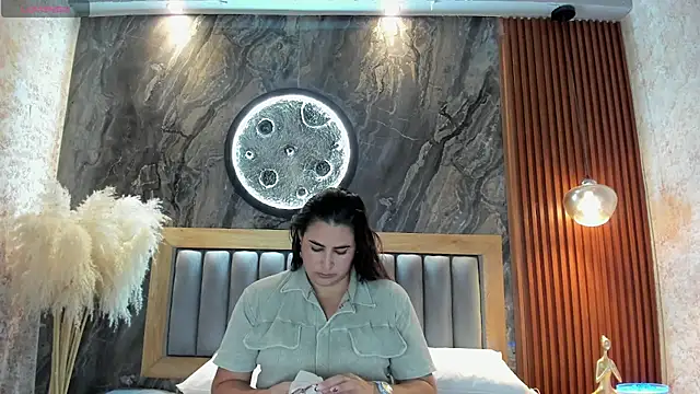 BellaPeers  online show from 22, 6, 2026