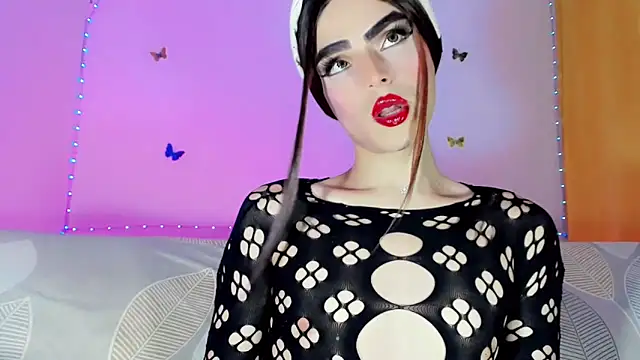 TatiGil online show from 12, 6, 2026