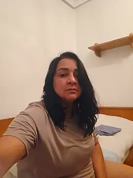paulinaDiaz1 online show from 24, 5, 2026