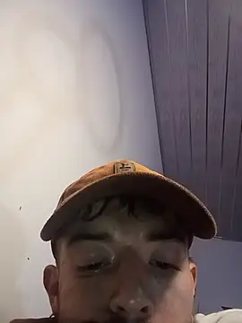 Aaronkiller online show from 10, 6, 2026