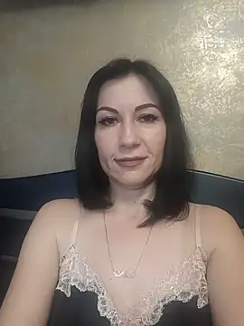 FireLily332 online show from 13, 1, 2025