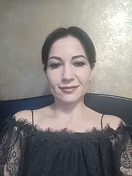 FireLily332 online show from 18, 1, 2025