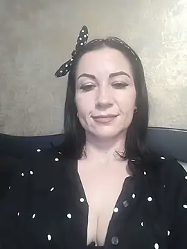 FireLily332 online show from 26, 1, 2025