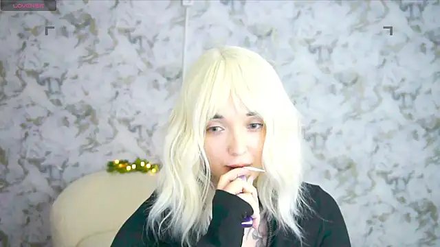 Ashley S online show from 11, 6, 2026