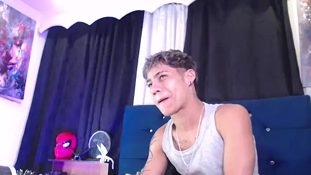 Sexys Boys Hot1 online show from 11, 6, 2026