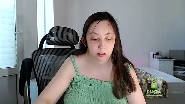 cute and hot online show from 14, 6, 2026