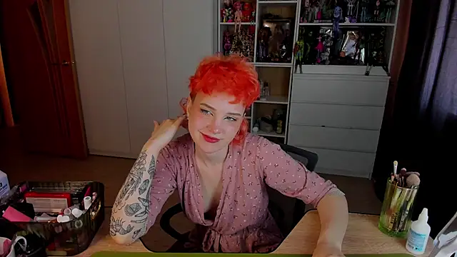 School Love online show from 7, 6, 2026