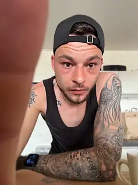 hottwoboys online show from 24, 5, 2026